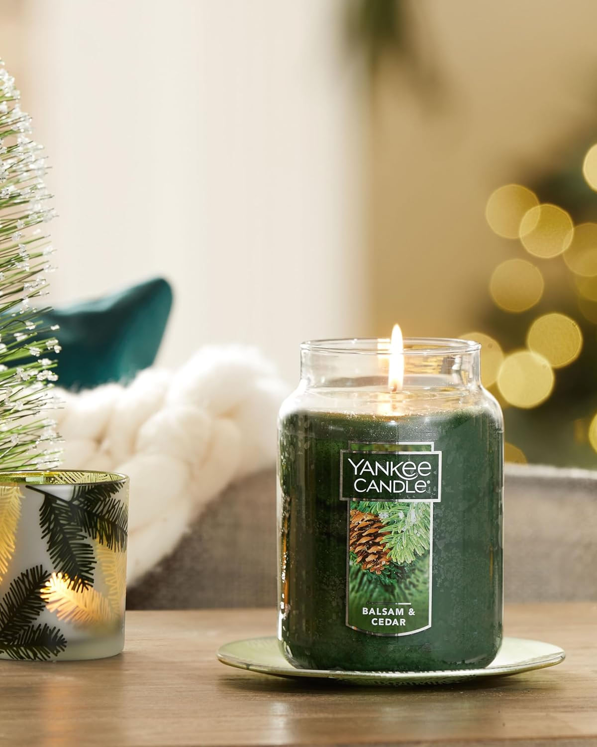 Yankee Candle Balsam & Cedar Scented - Image 3